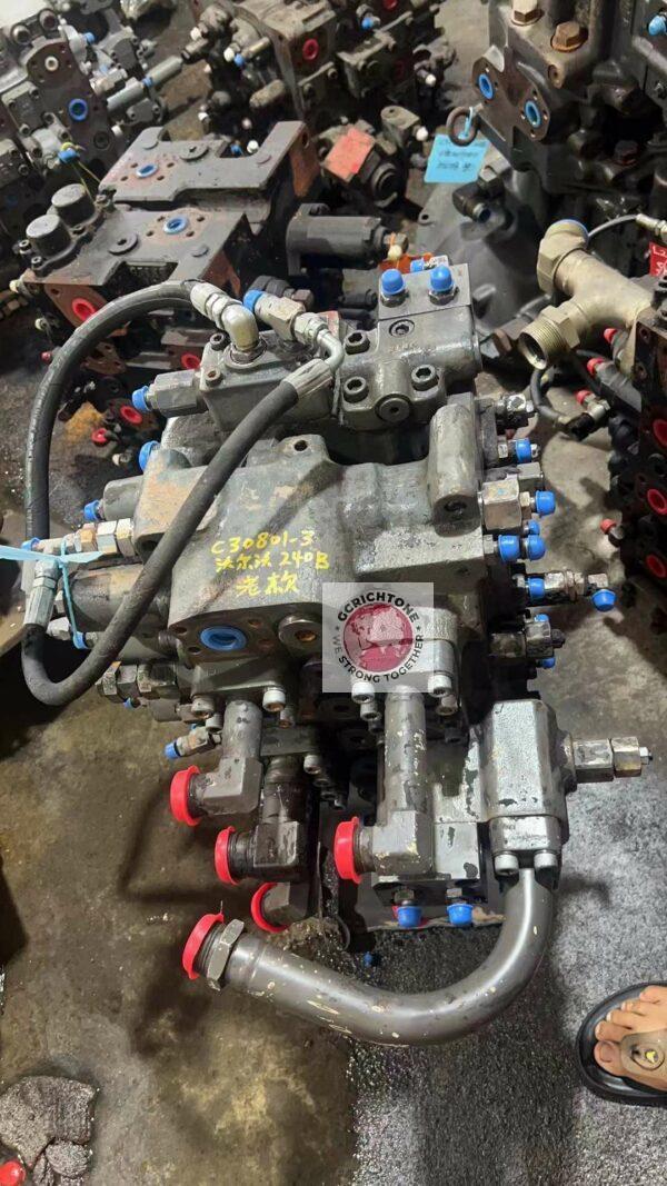 Гидрораспределитель Volvo EC240B VOE 14636701. Гидрораспределитель Volvo EC240B VOE 14636701